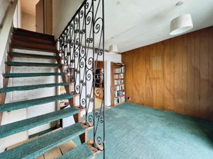 DINING ROOM- click for photo gallery